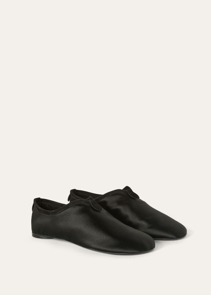 FLOATY FLAT SATIN_FAO7360_8000_3