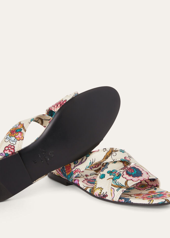 YUKI FLAT MULE VICTORIAN FLOWER_FAO7364_T1L6_4