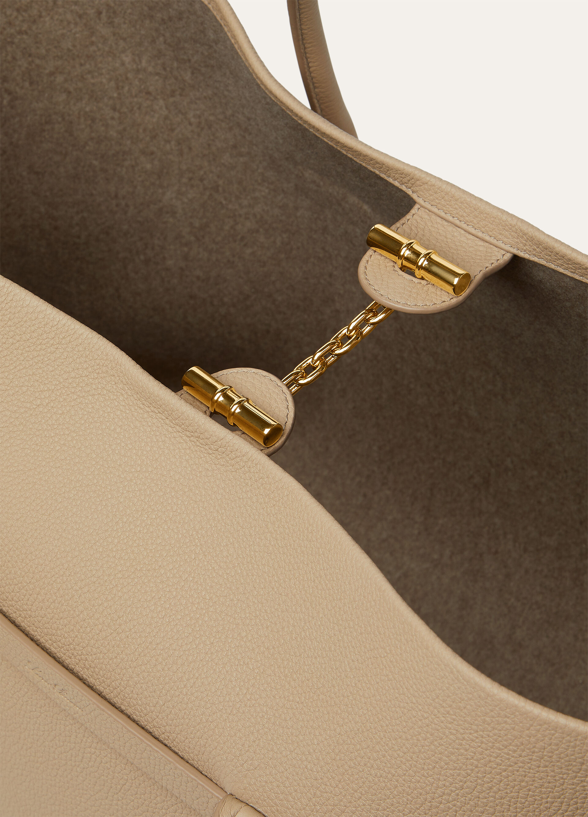 GHIERA SHOPPER LARGE FINE GRAINED LEATHER