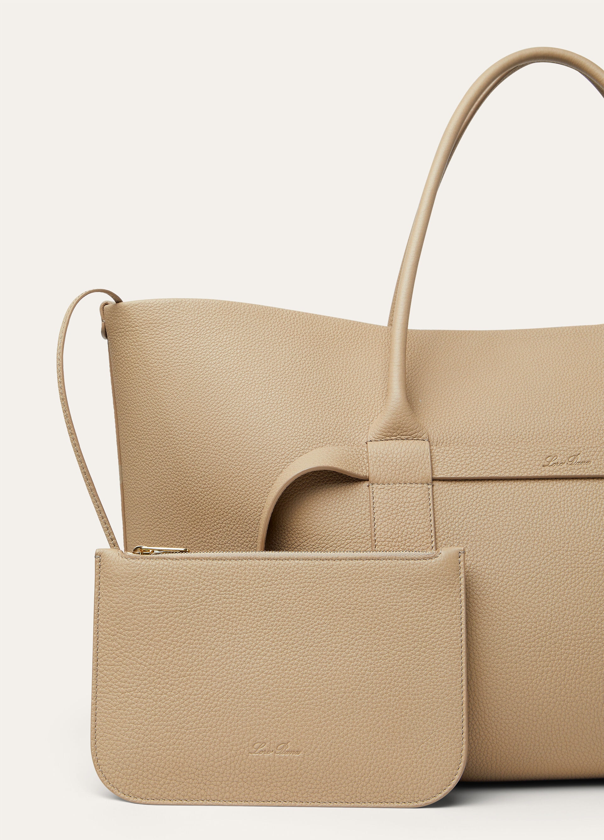GHIERA SHOPPER LARGE FINE GRAINED LEATHER