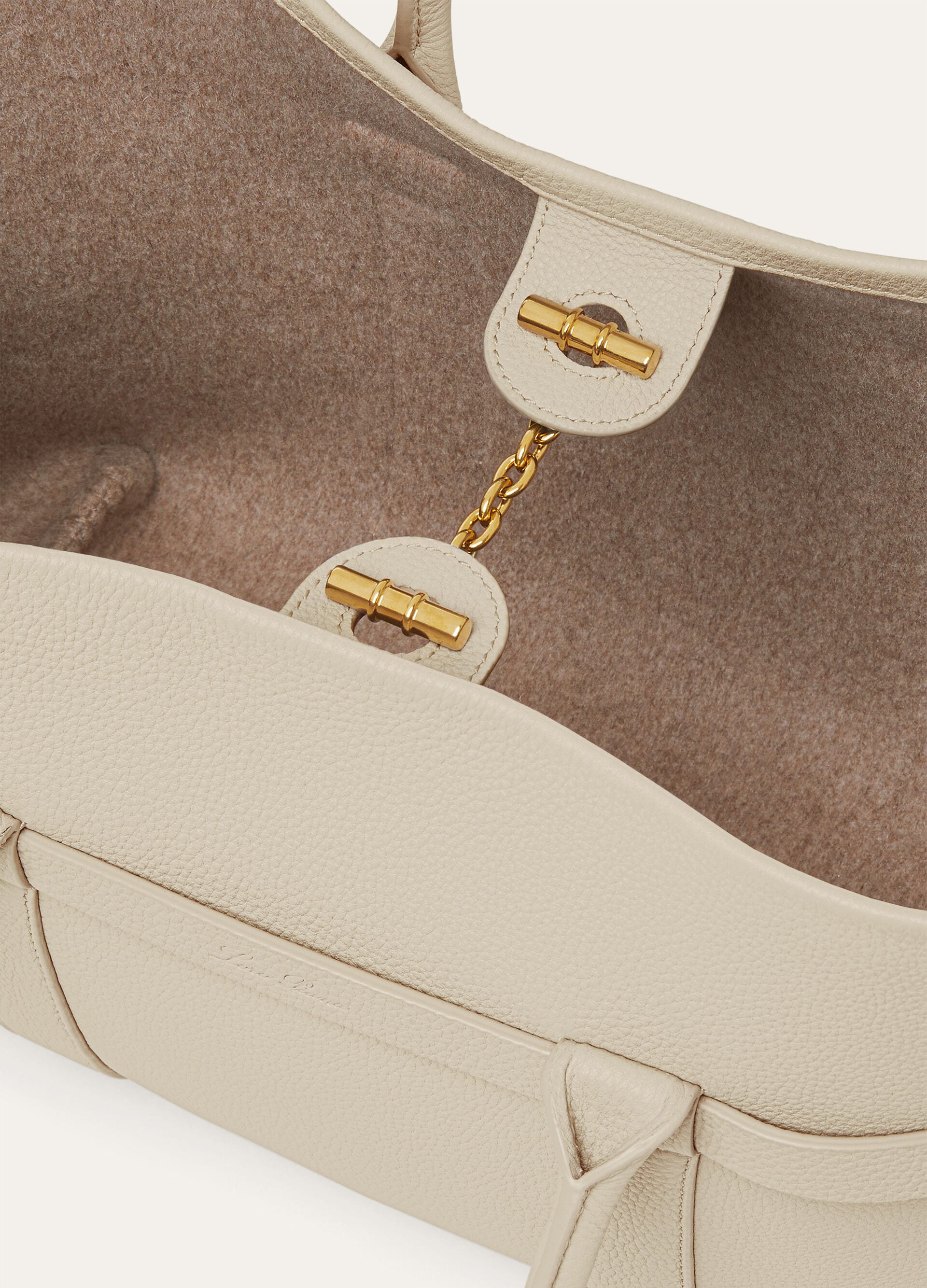 GHIERA SHOPPER SMALL FINE GRAINED LEATHER