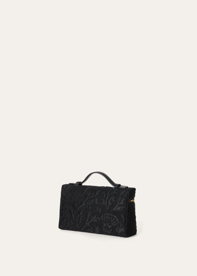 EXTRA POCKET L19 BLACK SILK PEARLS EMB CH LS_FAO7900_804L_NR_3