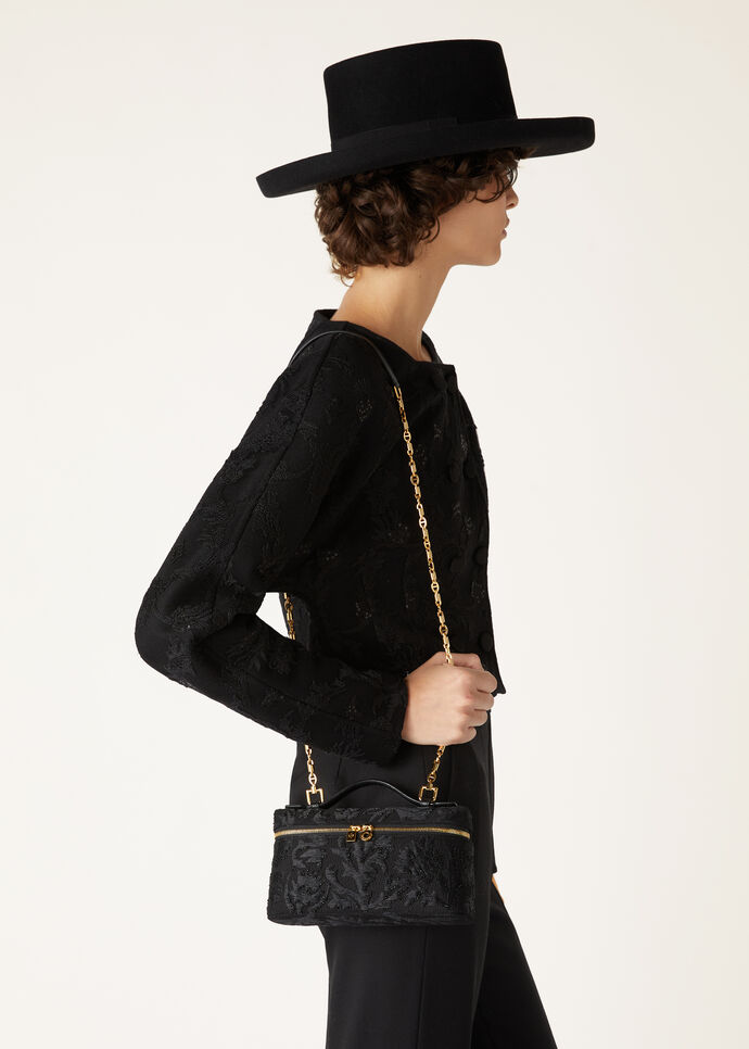 EXTRA POCKET L19 BLACK SILK PEARLS EMB CH LS_FAO7900_804L_NR_1