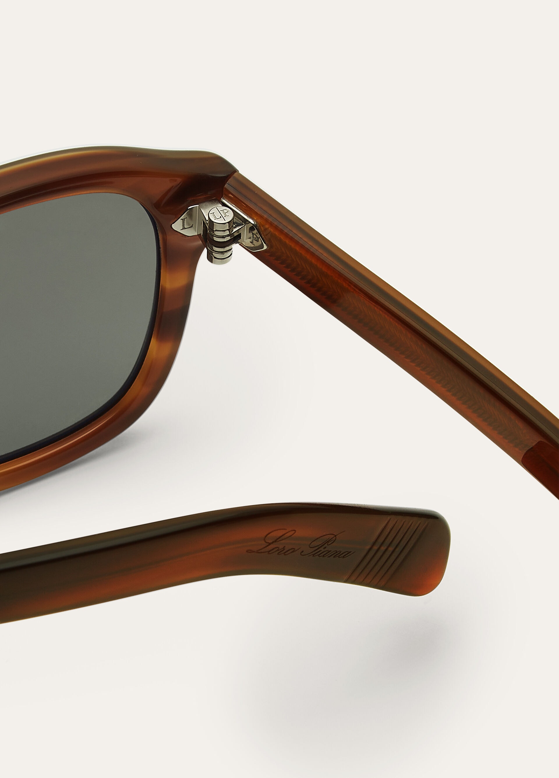 ROADSTER SUNGLASSES