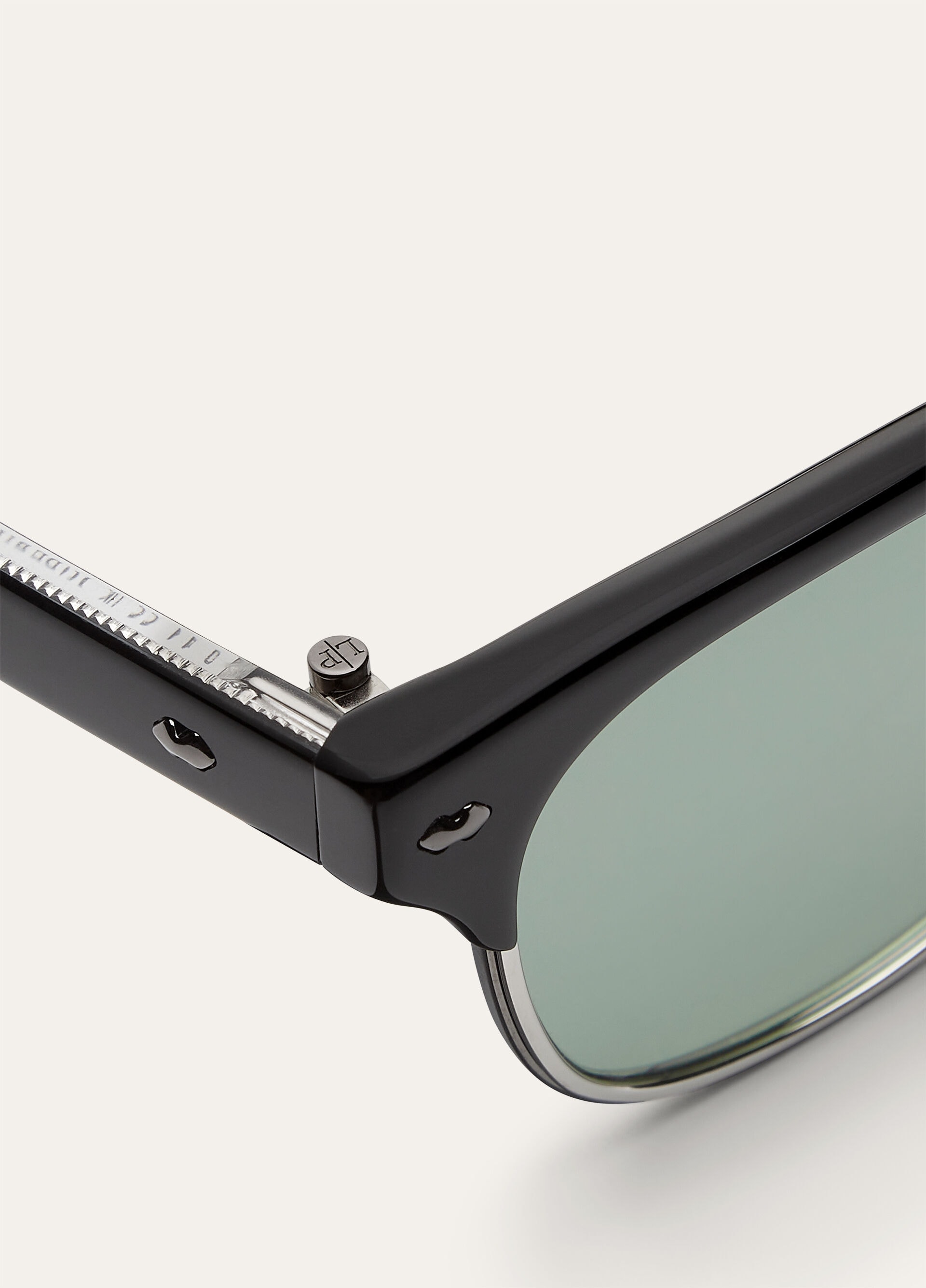 ICER SUNGLASSES