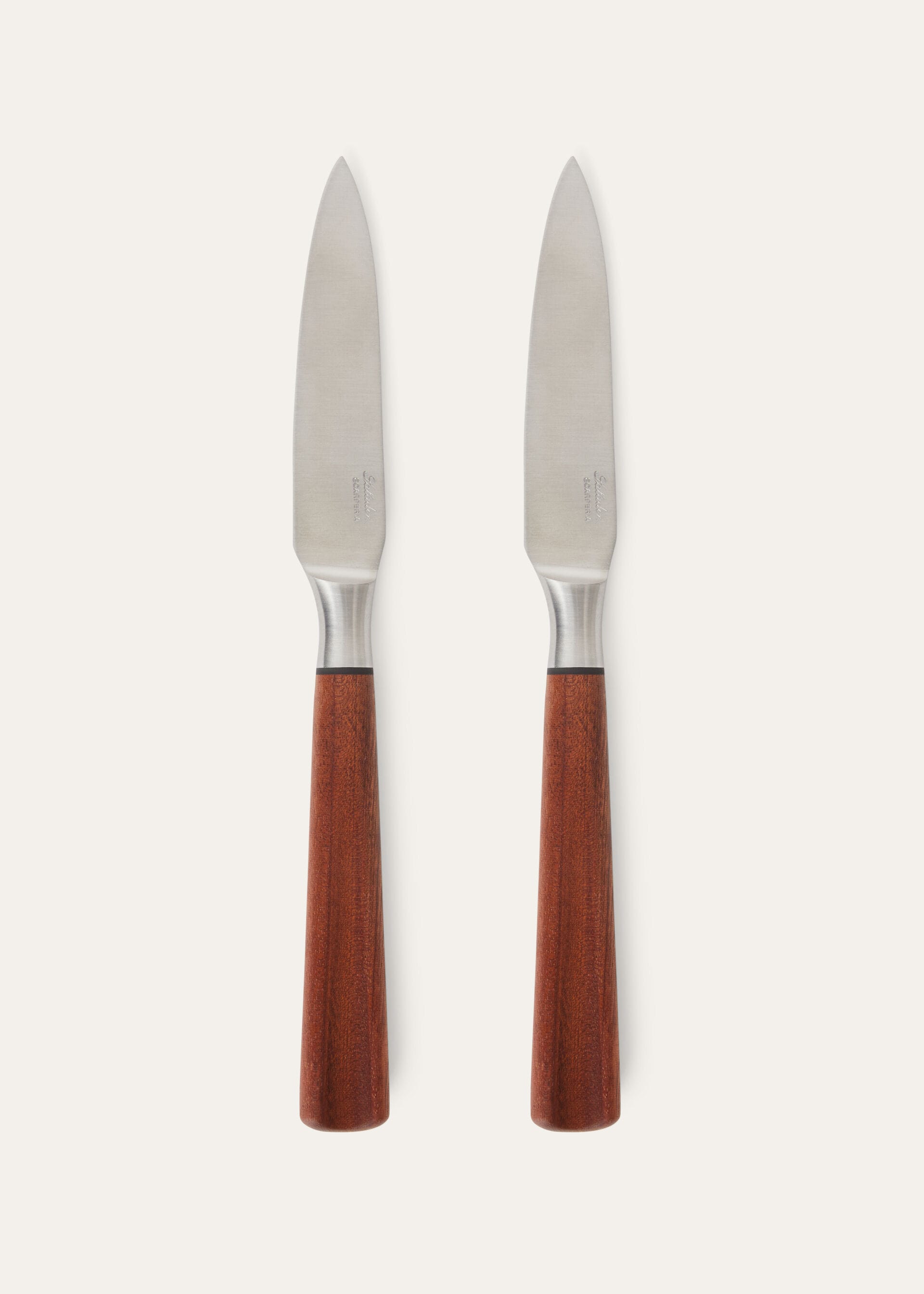 SET OF KNIVES