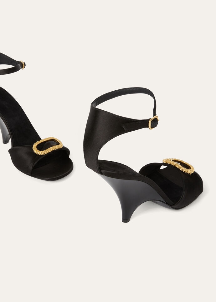 OLYMPIA BUCKLE JEWEL HEELED SANDAL SATIN_FAO8525_8000_6