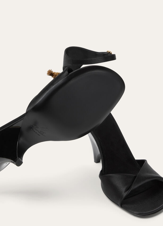 OLYMPIA PIN JEWEL HEELED SANDAL SATIN_FAO8533_8000_4
