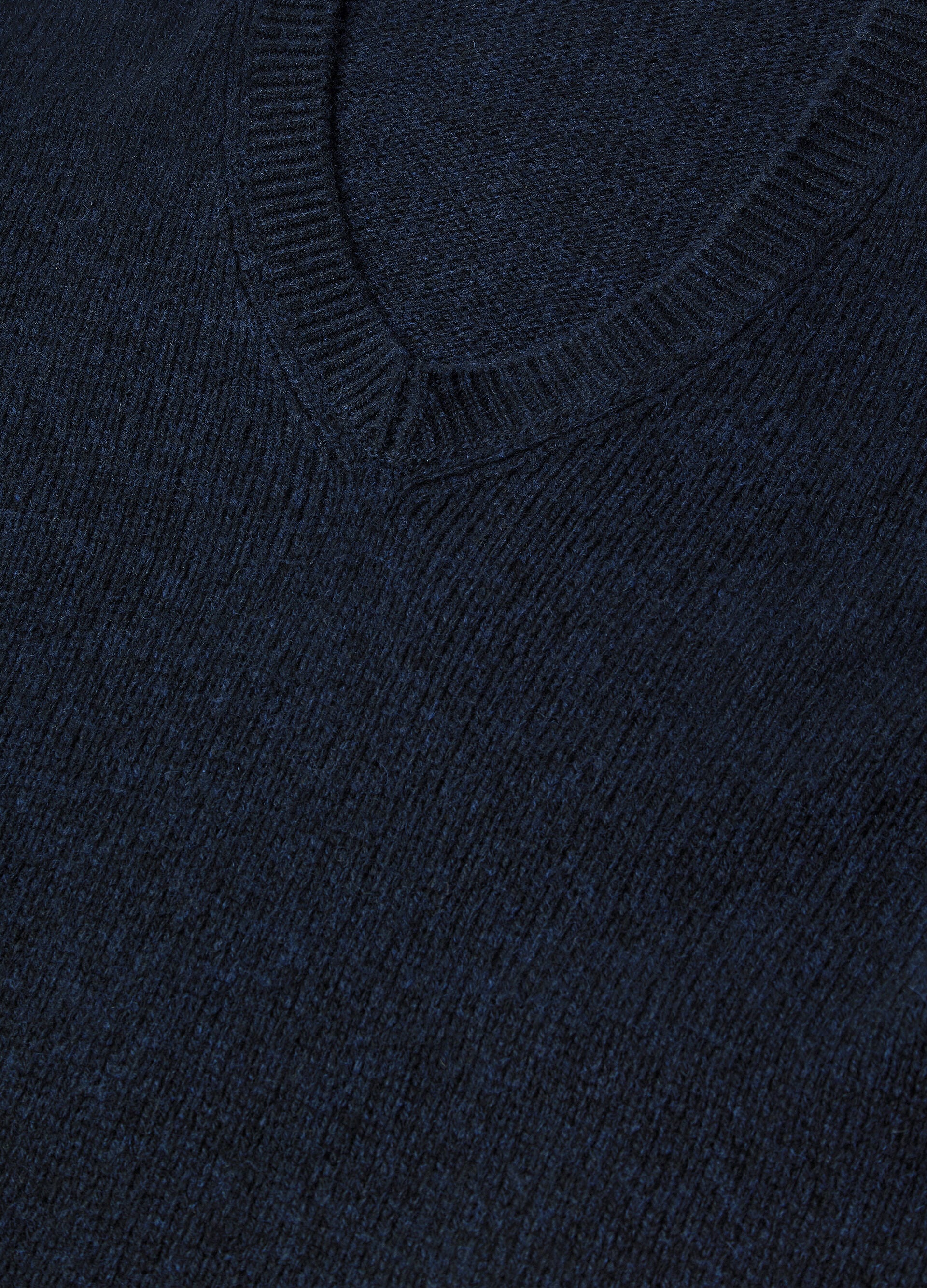 FOBELLO V NECK SWEATER BABY CASH GG 8
