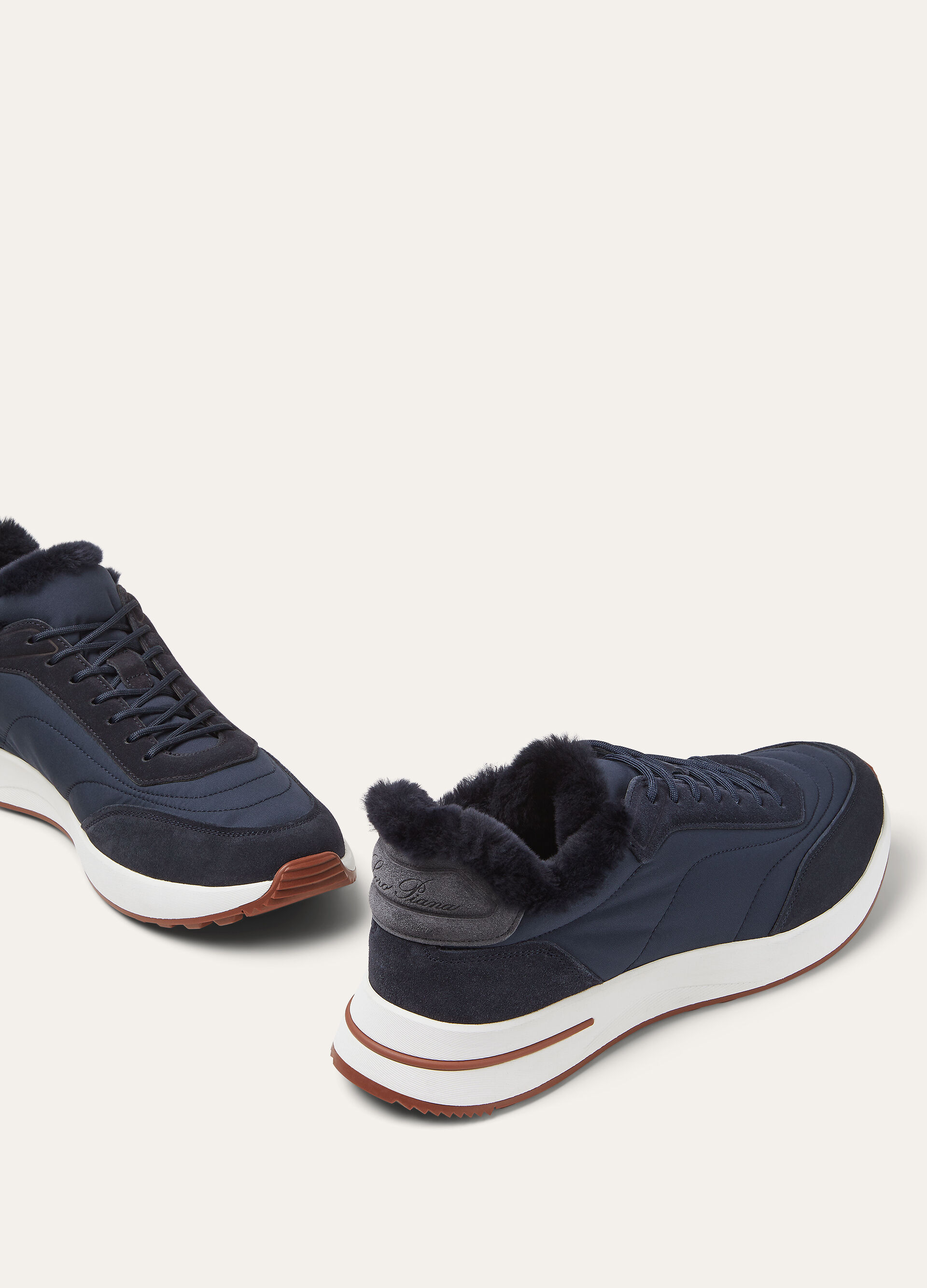 WEEK_END WALK EVO WIND SUEDE FUR