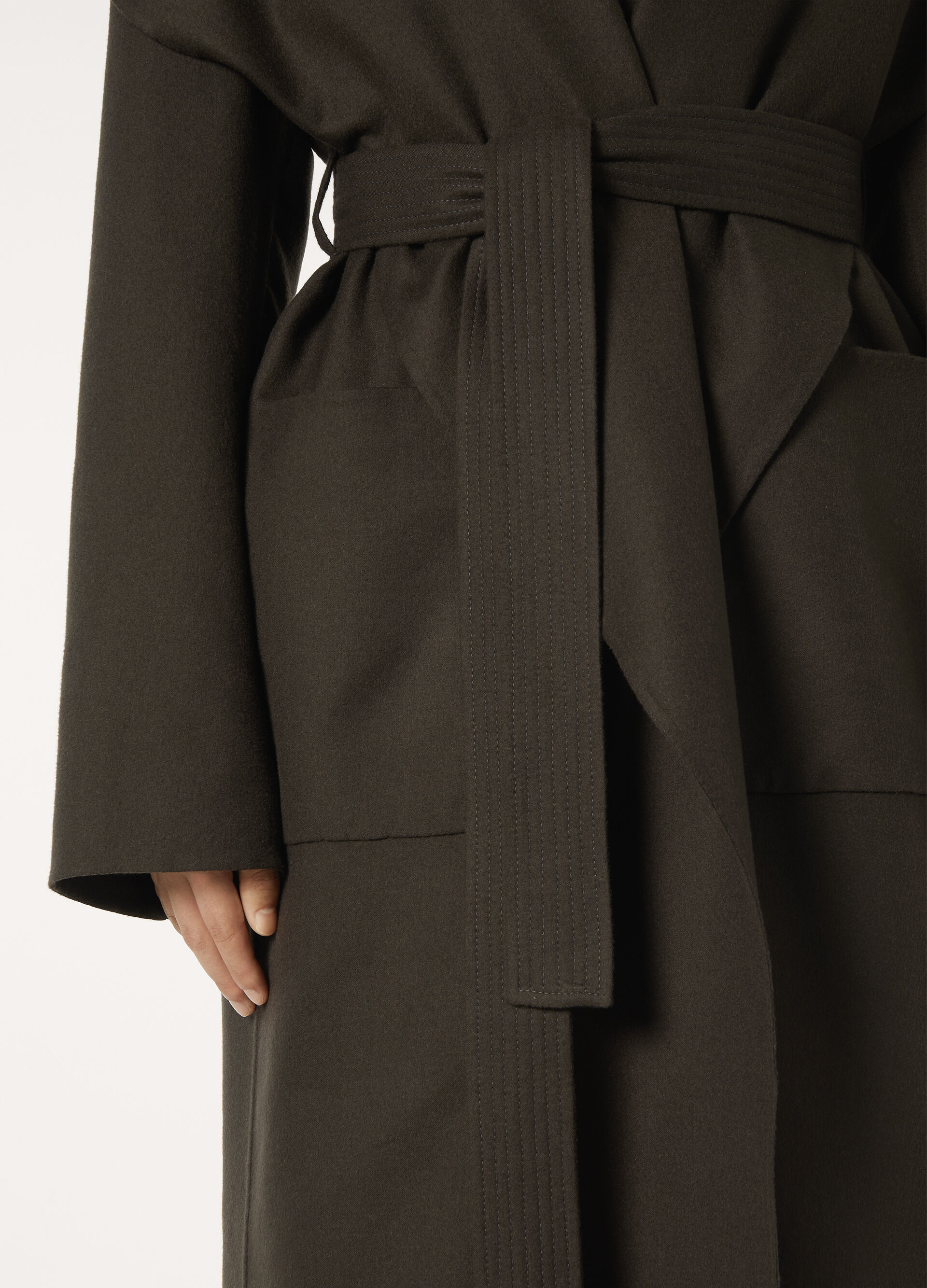 ADRIANO SB COAT ROYAL LIGHTNESS