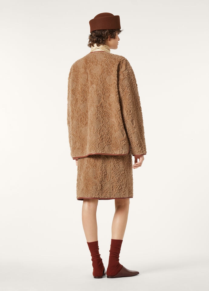 ELVIR EMBR. CABAN WOOLFUR CARDO EMBROIDERY_FAP0444_D0R4_4