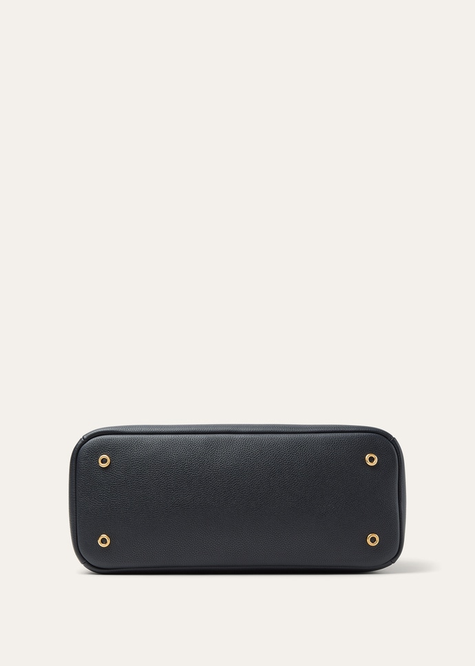 NEEDLE MEDIUM FINE GRAINED LEATHER_FAP1996_W1B4_NR_6