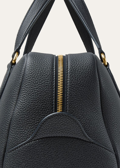 NEEDLE MEDIUM FINE GRAINED LEATHER