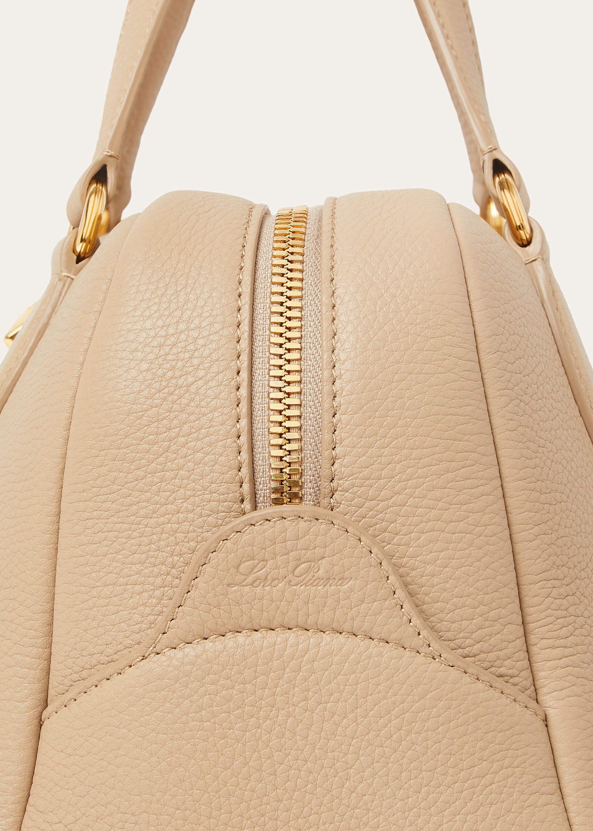 NEEDLE SMALL FINE GRAINED LEATHER