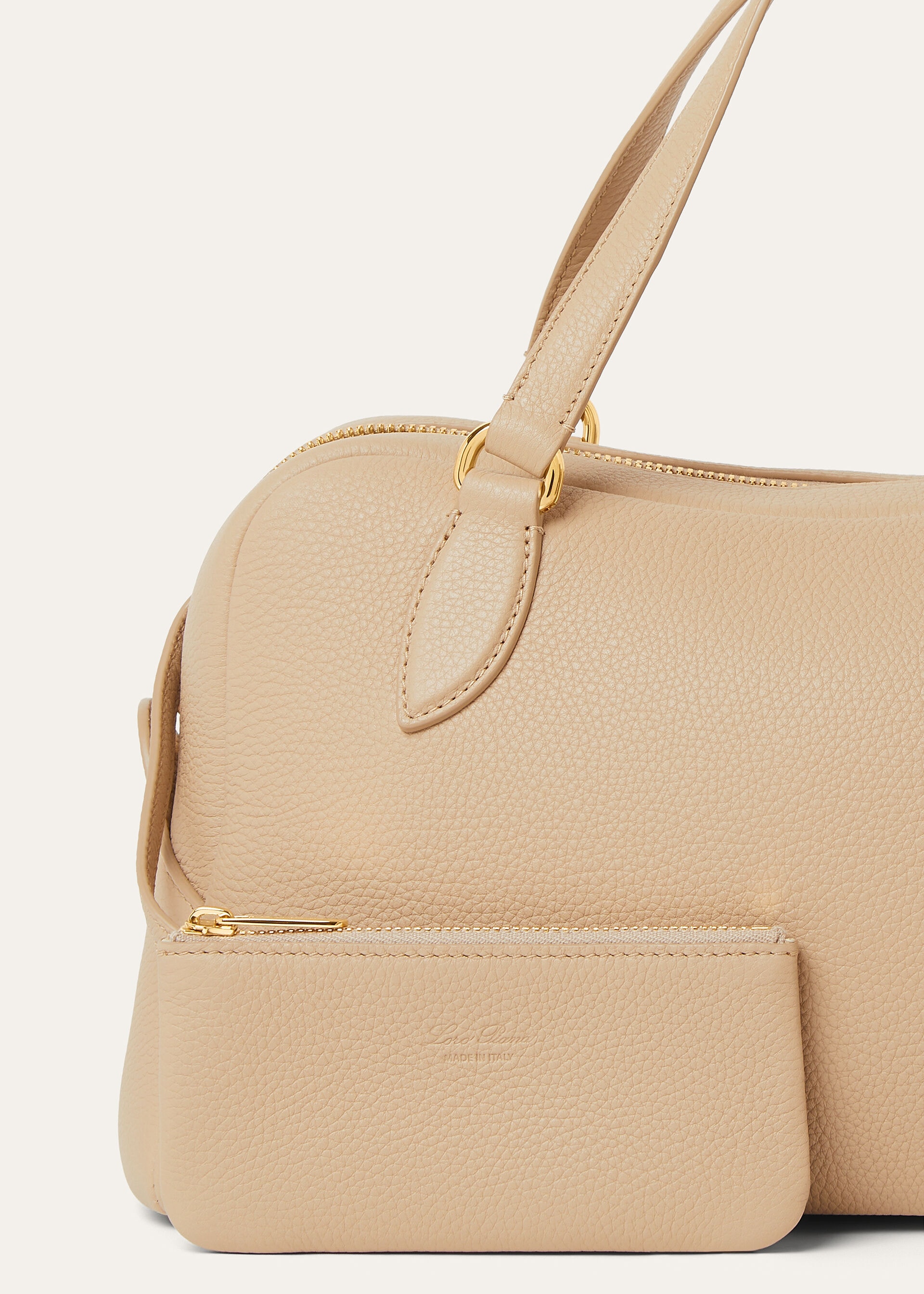 NEEDLE SMALL FINE GRAINED LEATHER