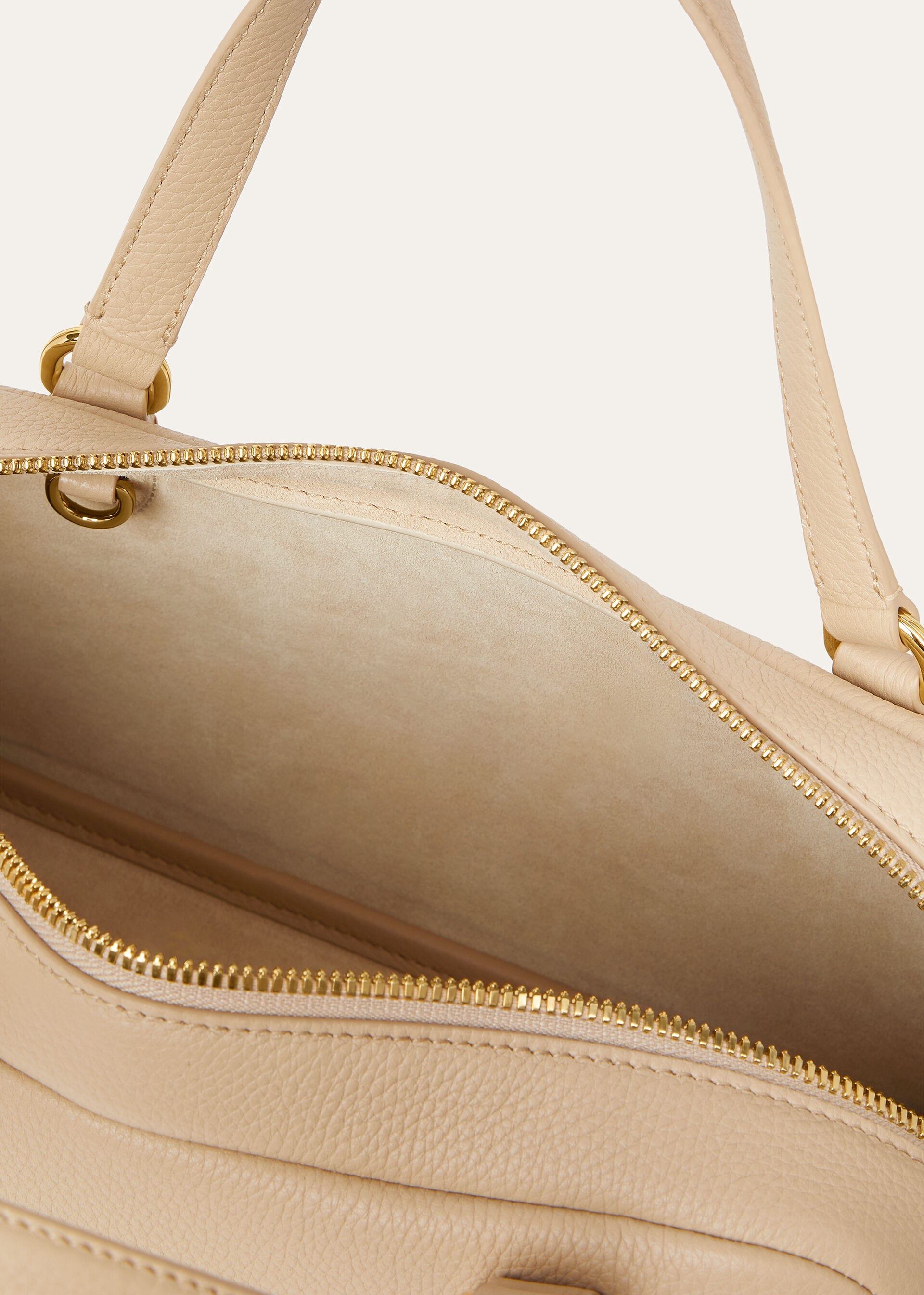 NEEDLE SMALL FINE GRAINED LEATHER