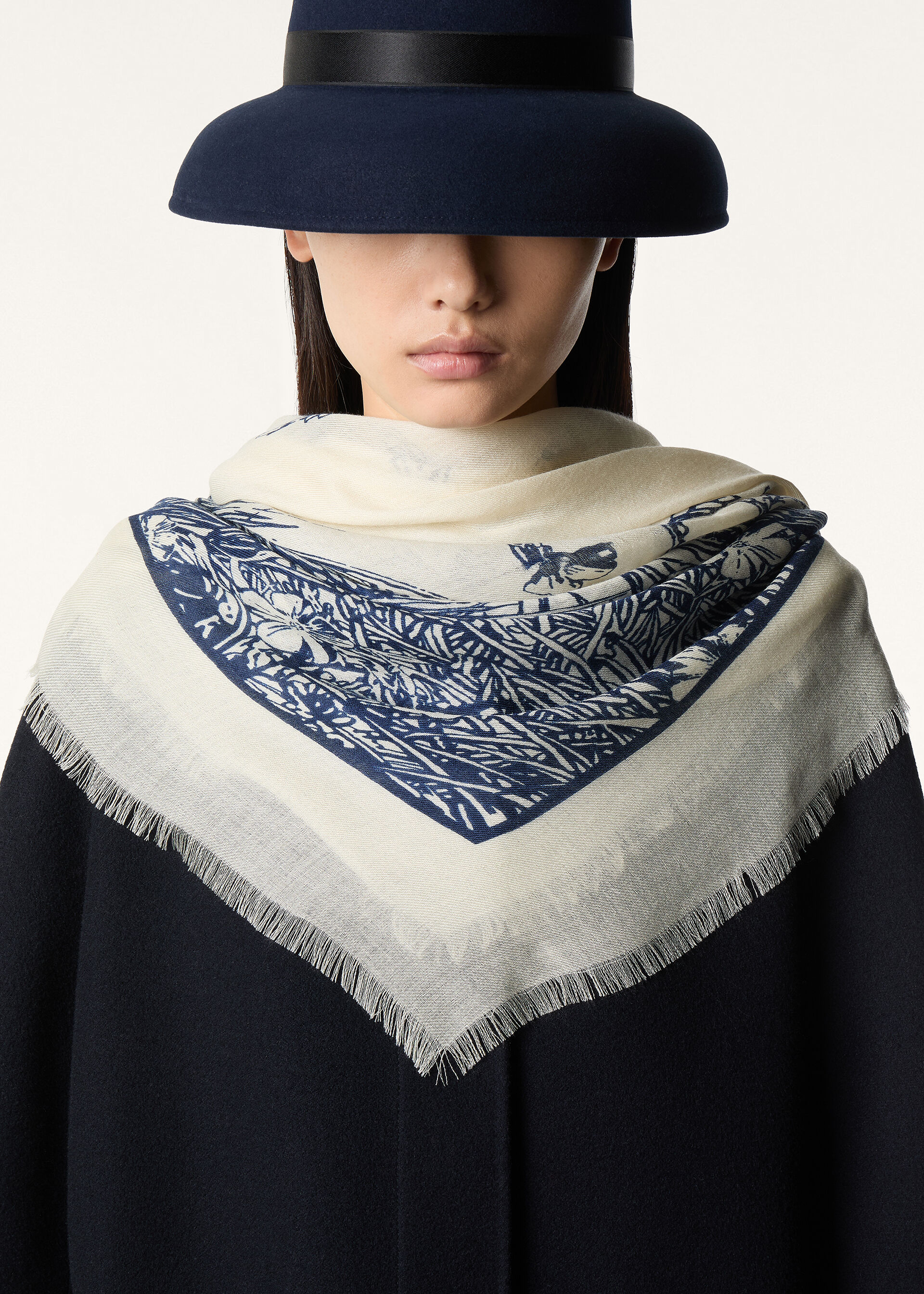 LORO PIANA CAMPO DI LINO FIORITO SHAWL120 SOFFIO