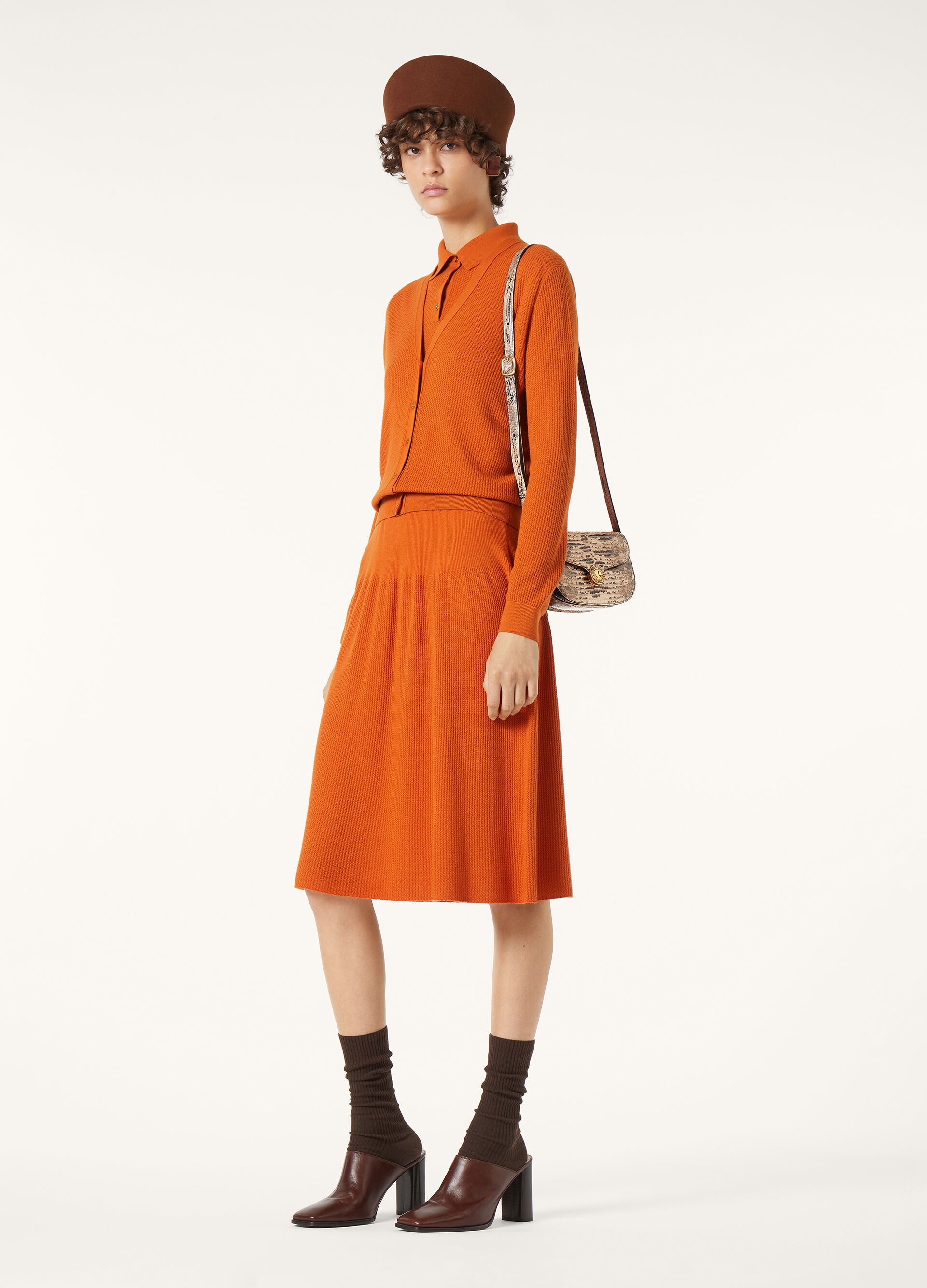 ROYAL LIGHTNESS RIBBED SKIRT WOOL SILK GG18