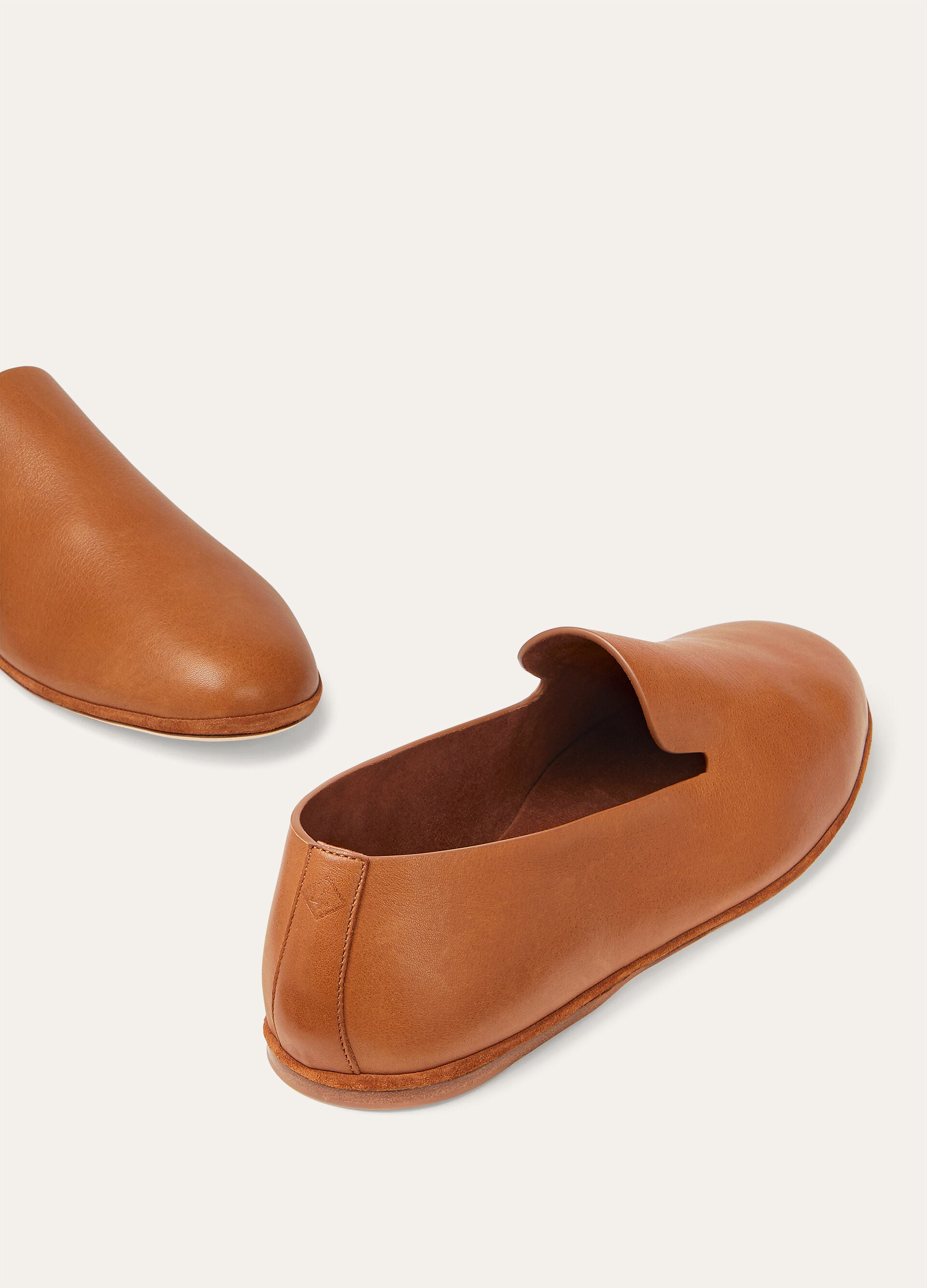 ANTON MINIMAL WALK VELVET CALF