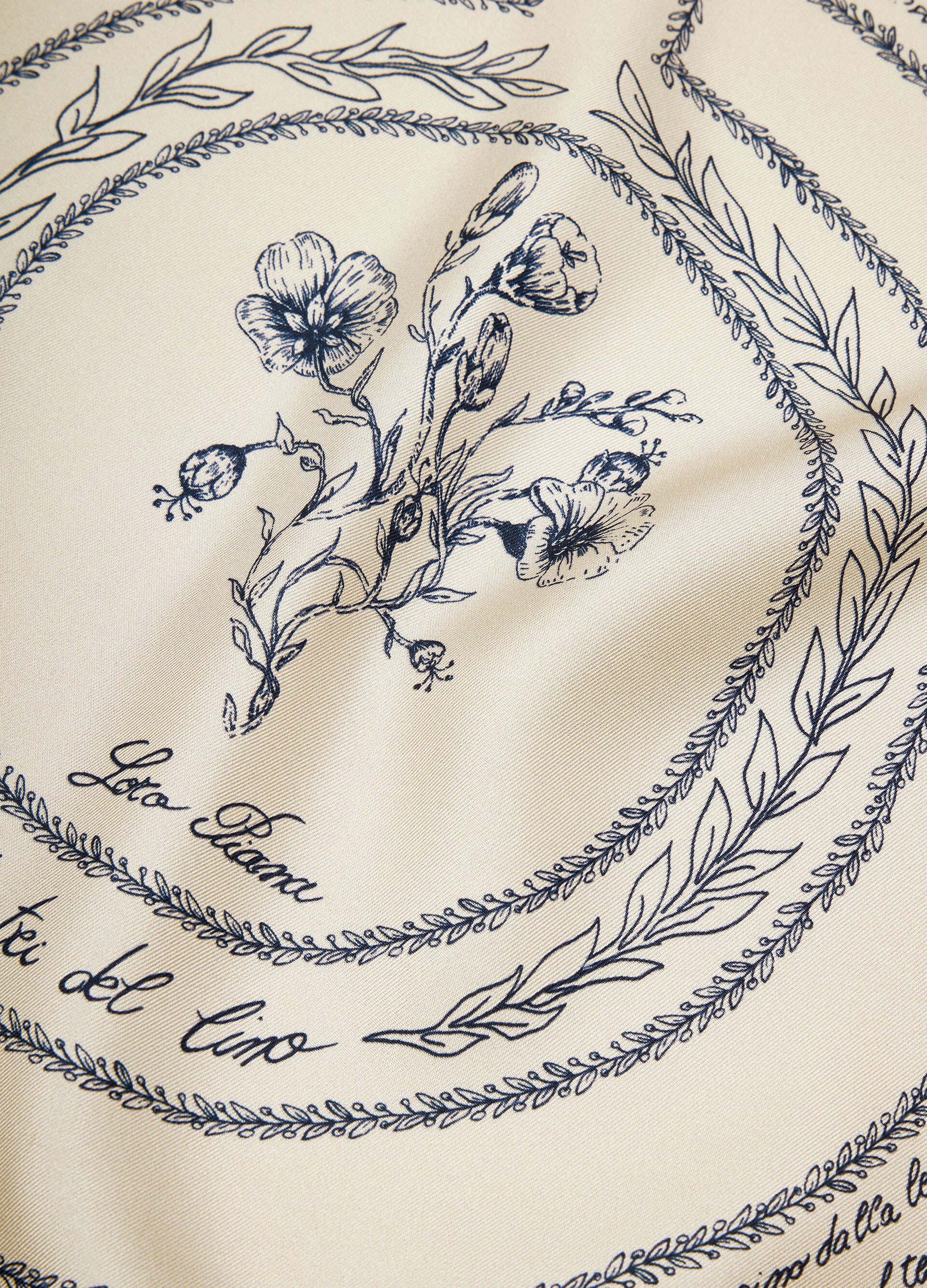LORO PIANA MAESTRI DEL LINO FOULARD 90 SILK TWILL