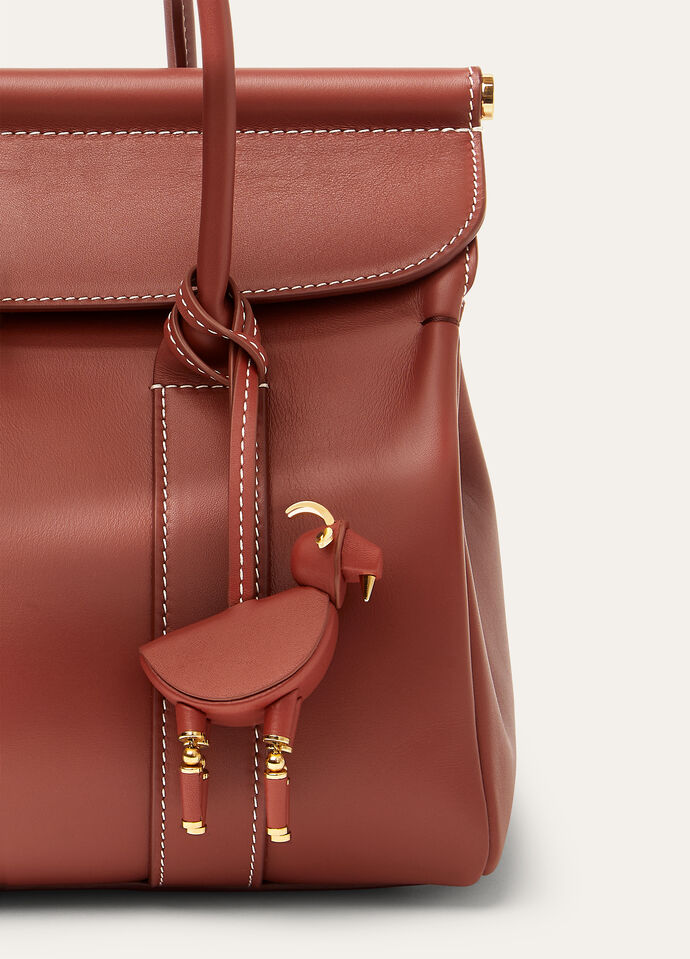 GOAT CHARM ROUNDED LEATHER_FAP2632_P0AR_NR_2