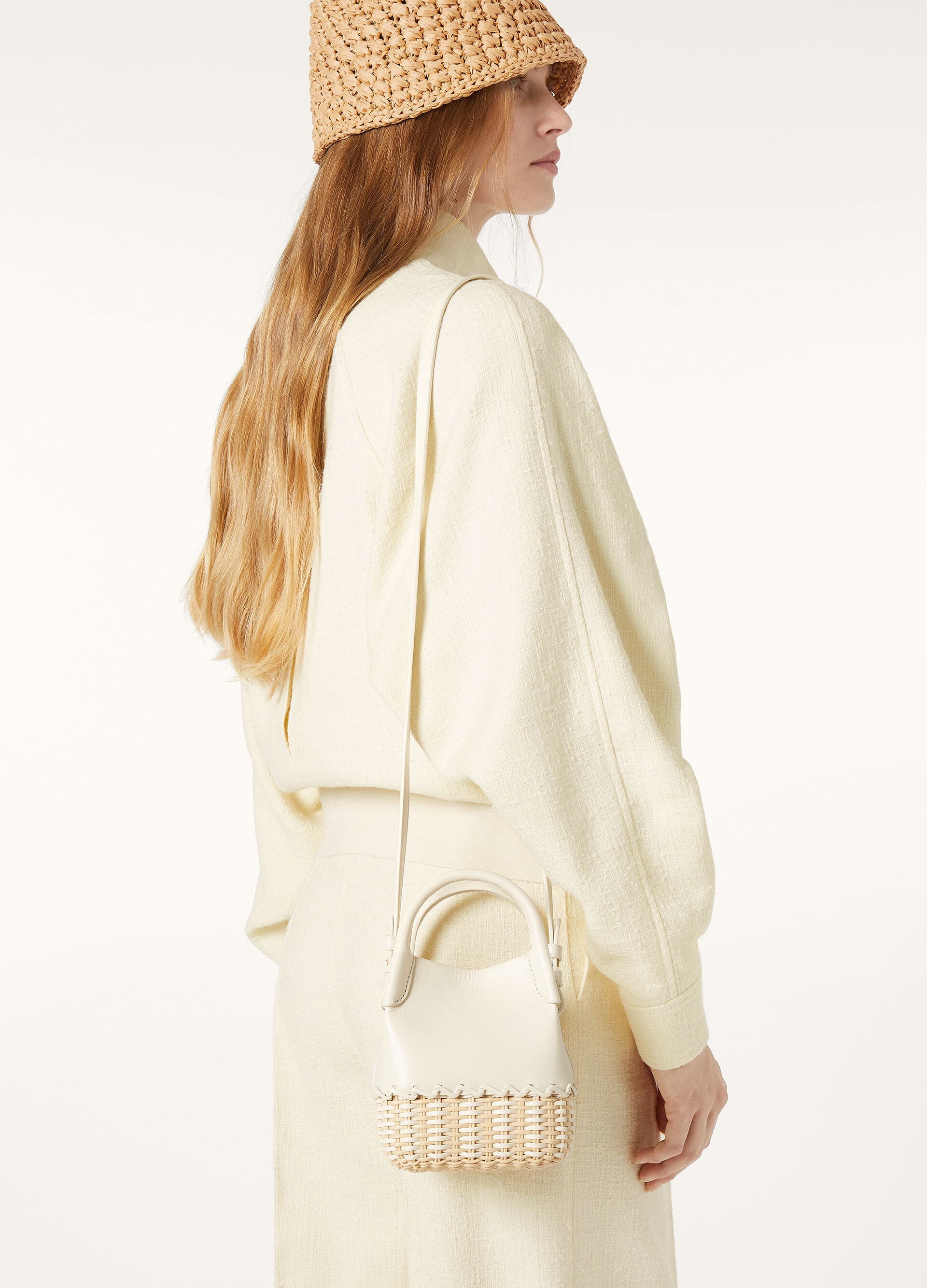 BALE MICRO BRAIDED WICKER/ROUNDED LEATHER