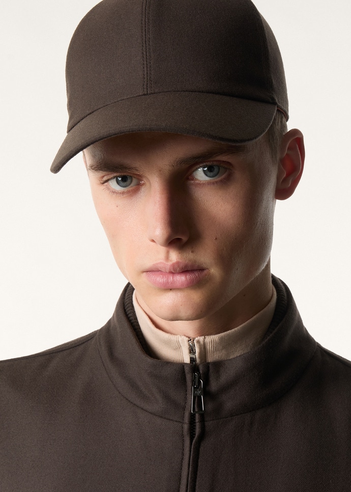 IVY BASEBALL GOK RAIN_FAP3748_H337_1