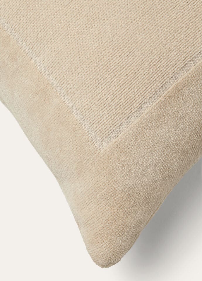 CREST BEACH PILLOW COTTON_FAP3940_D0UG_NR_2