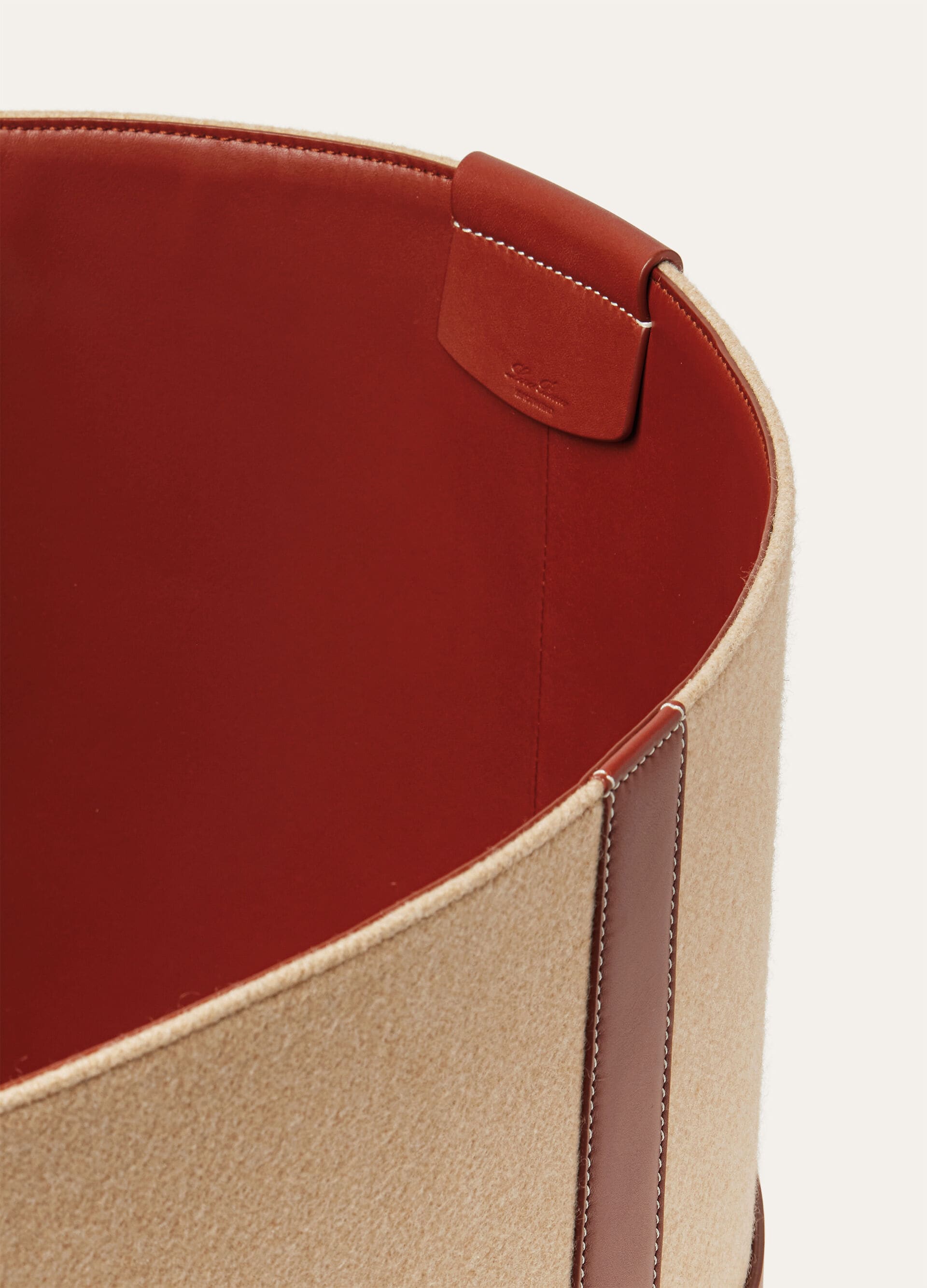 SOFT BASKET CASHFELT L