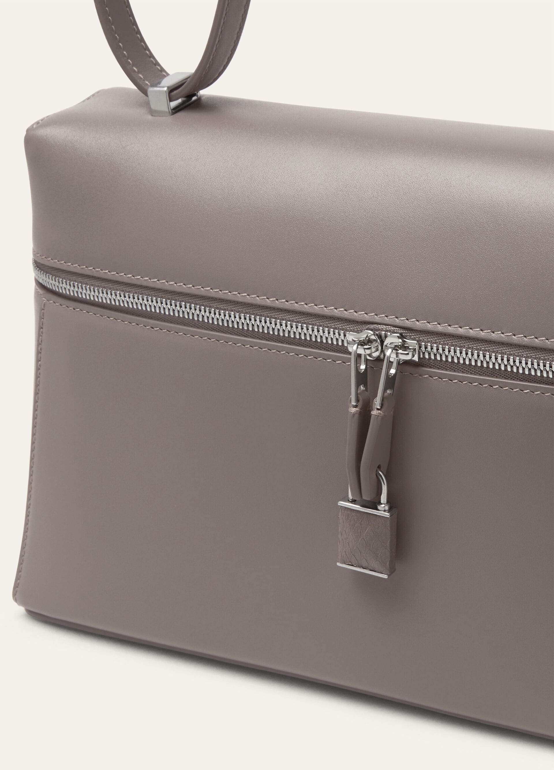 EXTRA BAG L27 SADDLE LEATHER AYERS CHARM