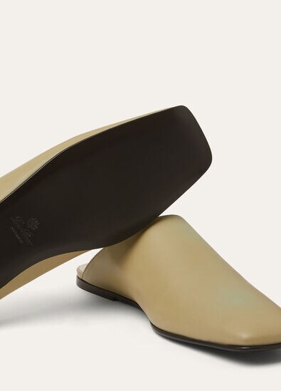 ALBA FLAT MULE WAXED LAMBSKIN