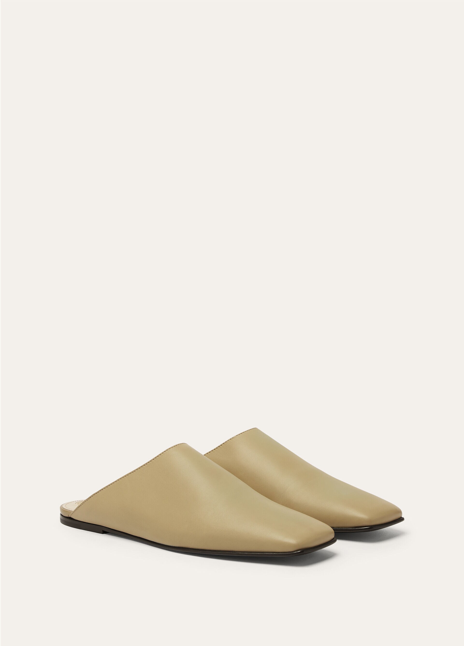 ALBA FLAT MULE WAXED LAMBSKIN
