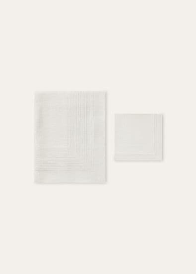 EMBROIDERED SUITCASE STRIPE TABLECLOTH 8 PAX