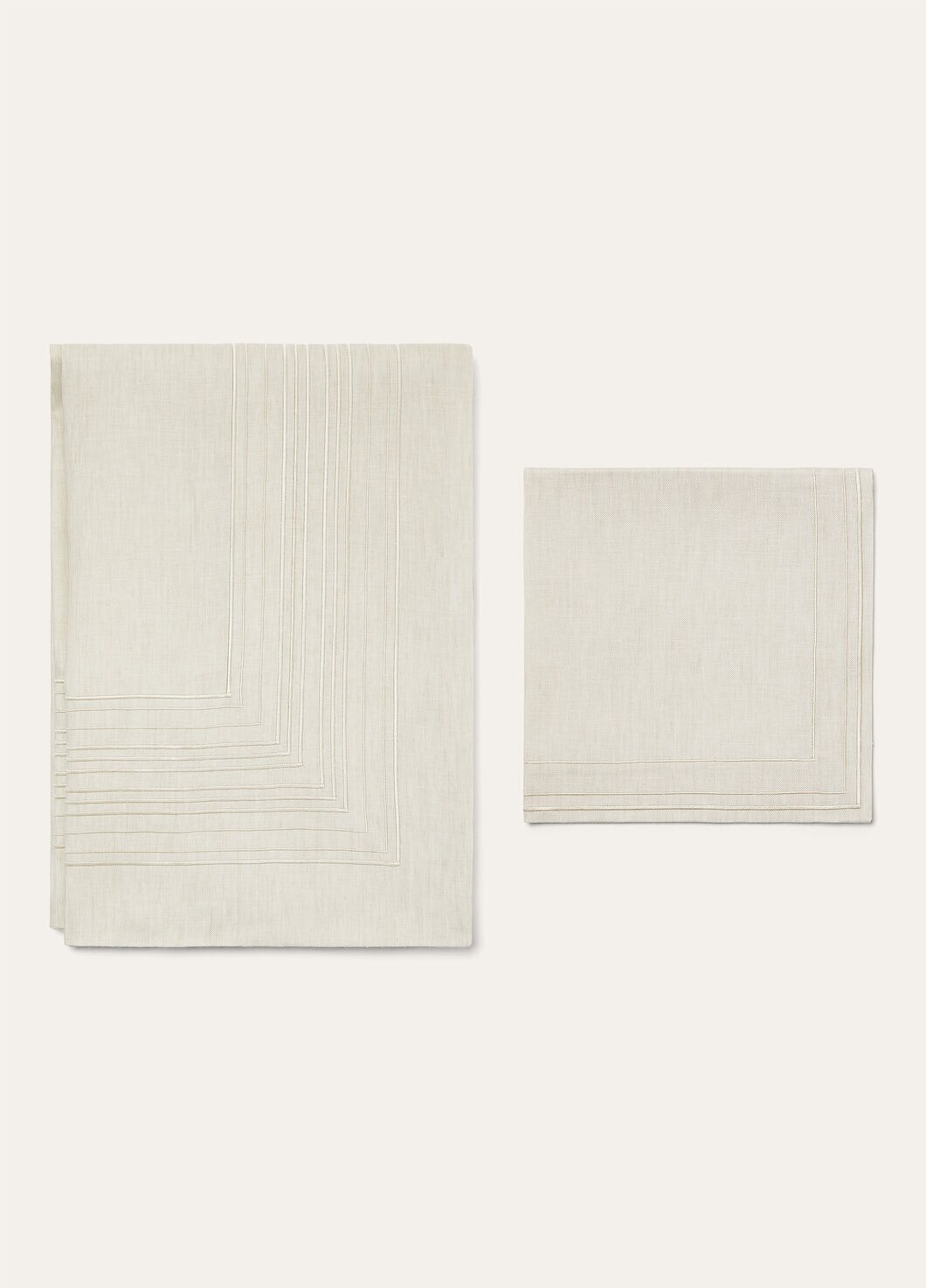 EMBROIDERED SUITCASE STRIPE TABLECLOTH 8 PAX