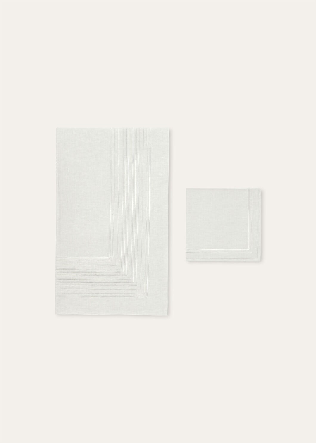 EMBROIDERED SUITCASE STRIPE TABLECLOTH 6 PAX