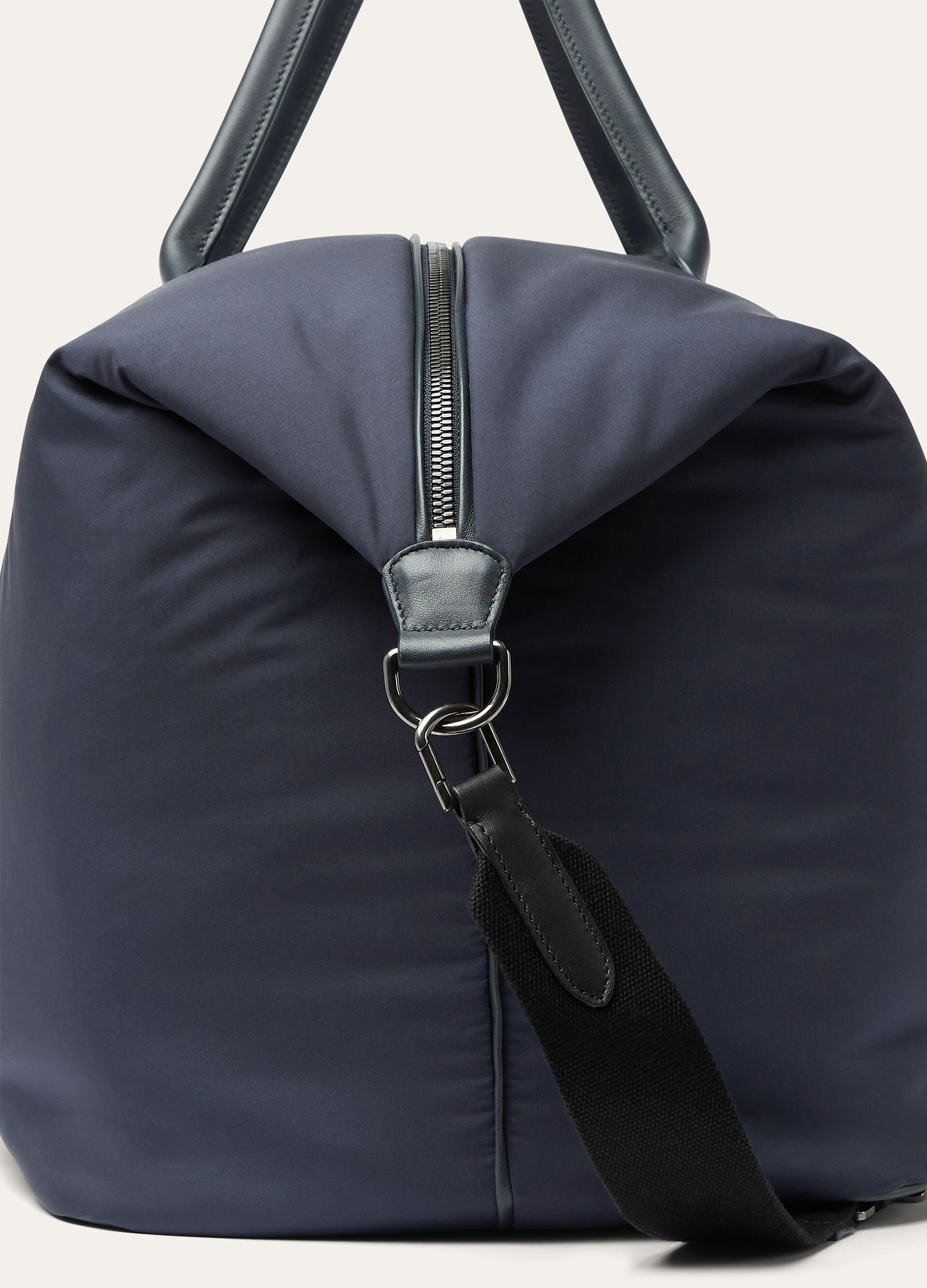 WIND DUFFLE WIND/ROUNDED LEATHER