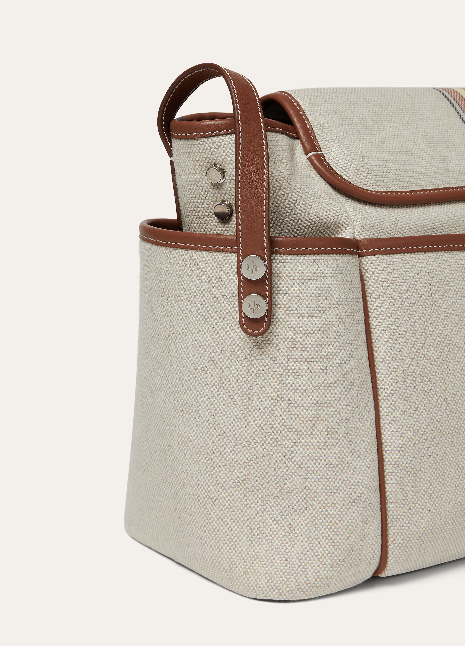 CHANGING BAG NAT.CANVAS SUITCASE STRP/ROUNDED LTH