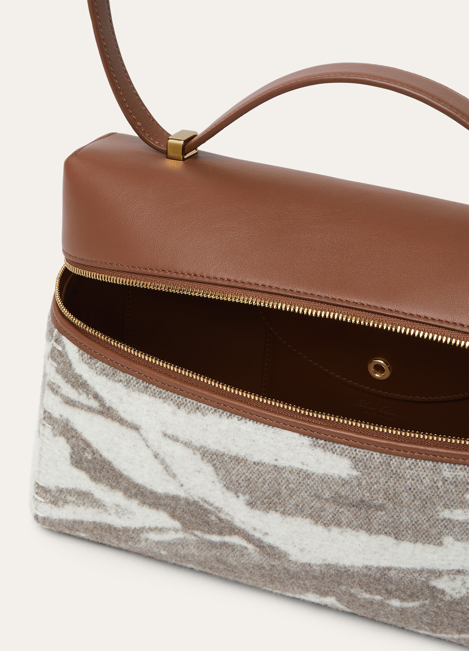 EXTRA BAG L27 JACQUARD WOOL VICUNA LNDSCP RND LTHR