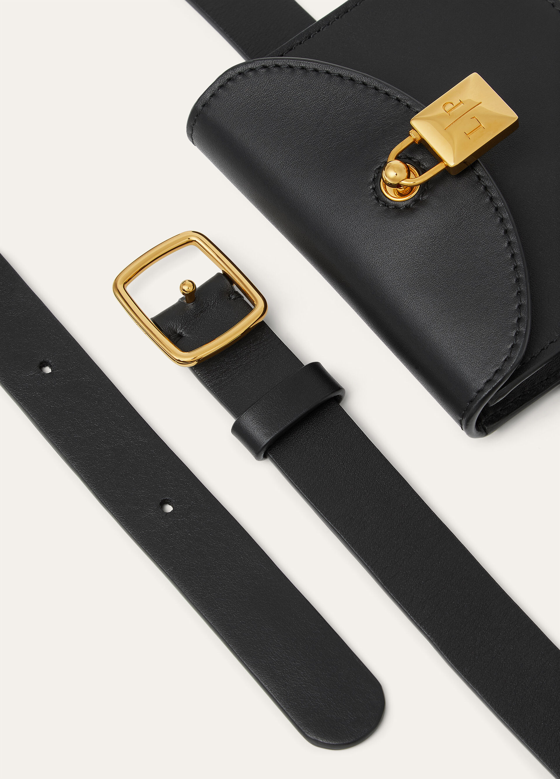 EXTRA POCHETTE BELT ROUNDED LEATHER