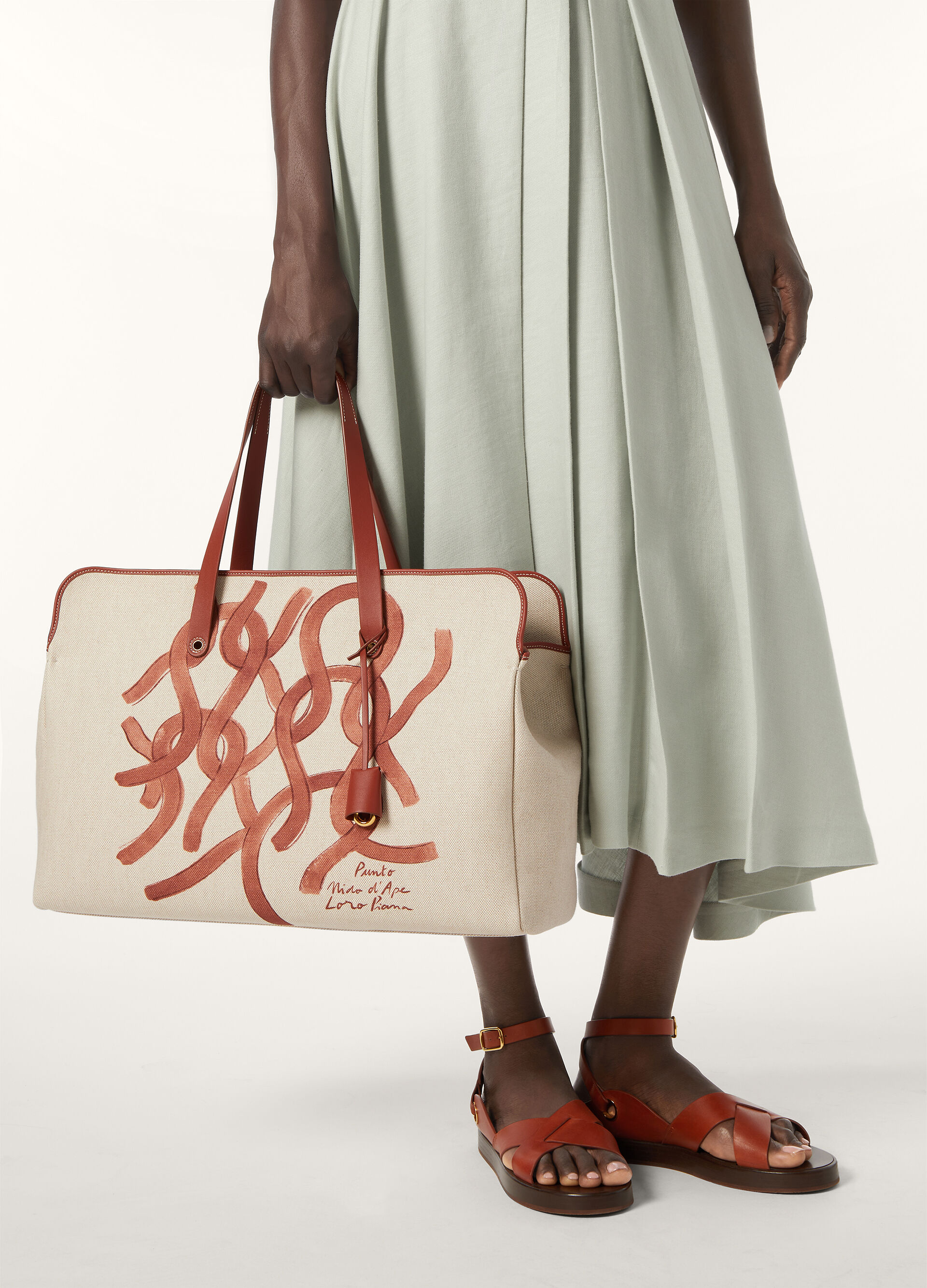 LAGUNA SHOPPER PUNT RASAT PRINT ON CNVS/RND LTR