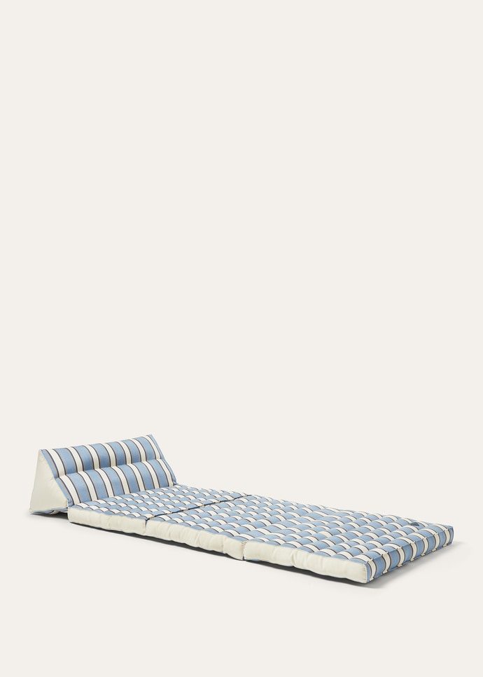 THAI CUSHION DEHORS CAP FERRAT_FAP5818_F6ZC_NR_2