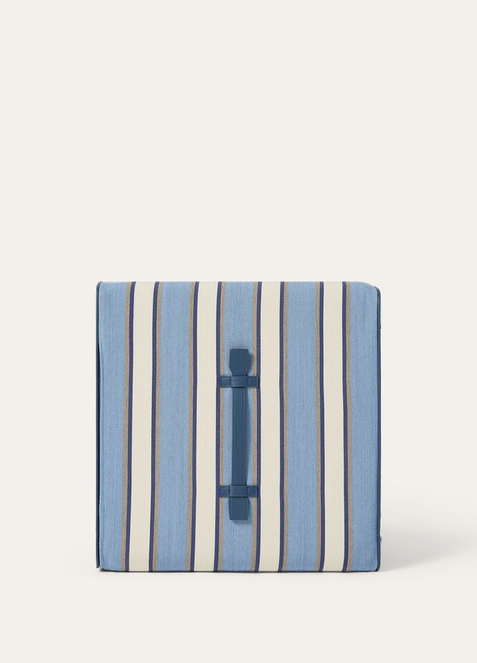 CUBE POUF DEHORS CAP FERRAT_FAP5819_F6Z5_NR_2