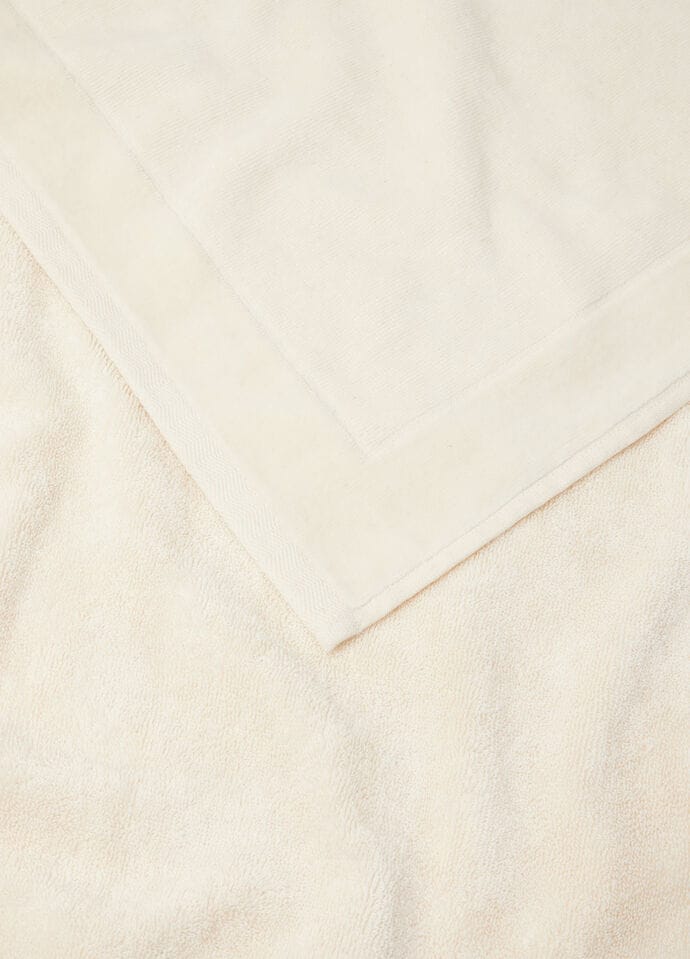 BATH TOWEL CREST COTTON_FAP6550_1230_NR_3