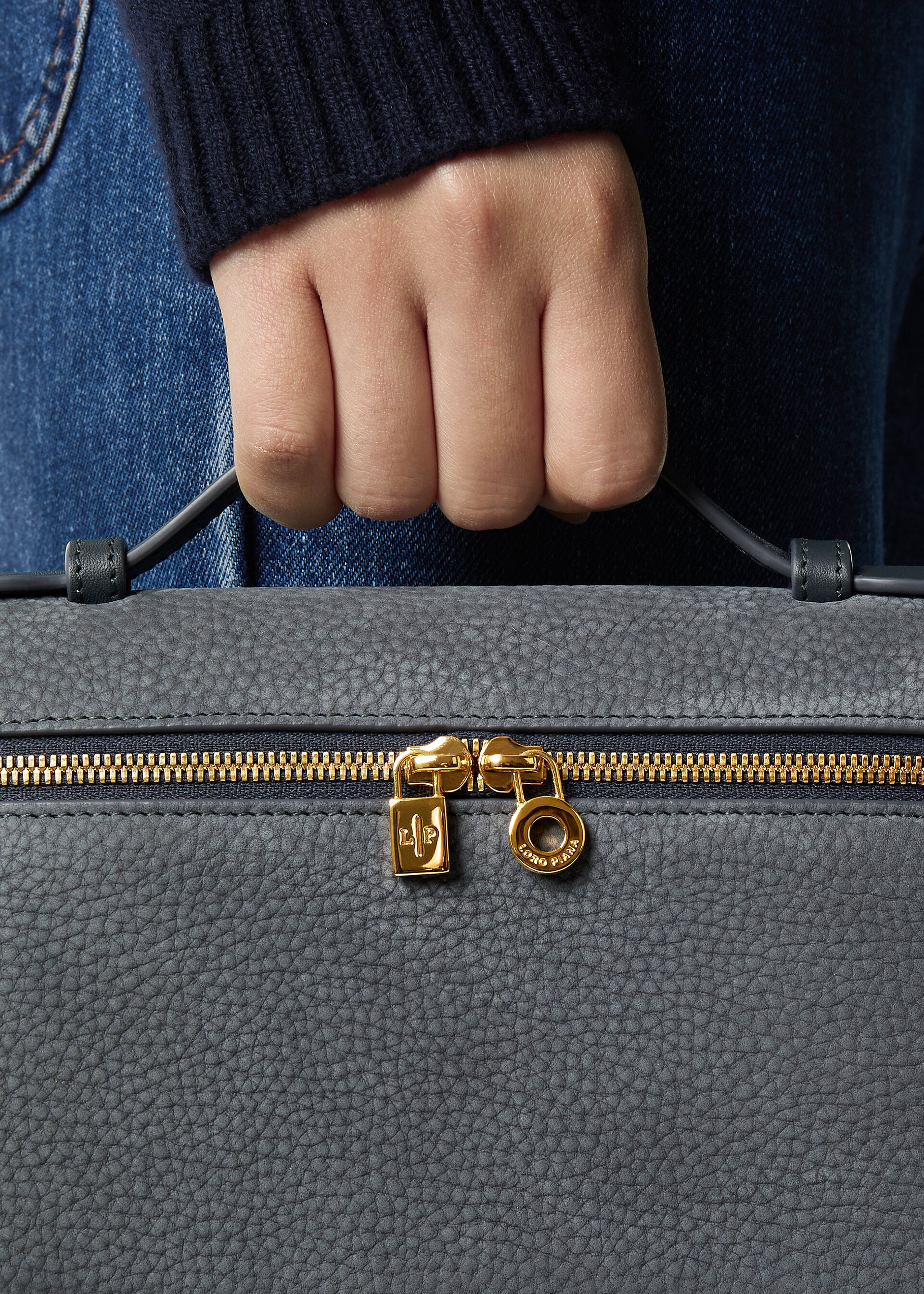 EXTRA POCKET L19 GRAINED NUBUCK/ROUNDED LEATHER