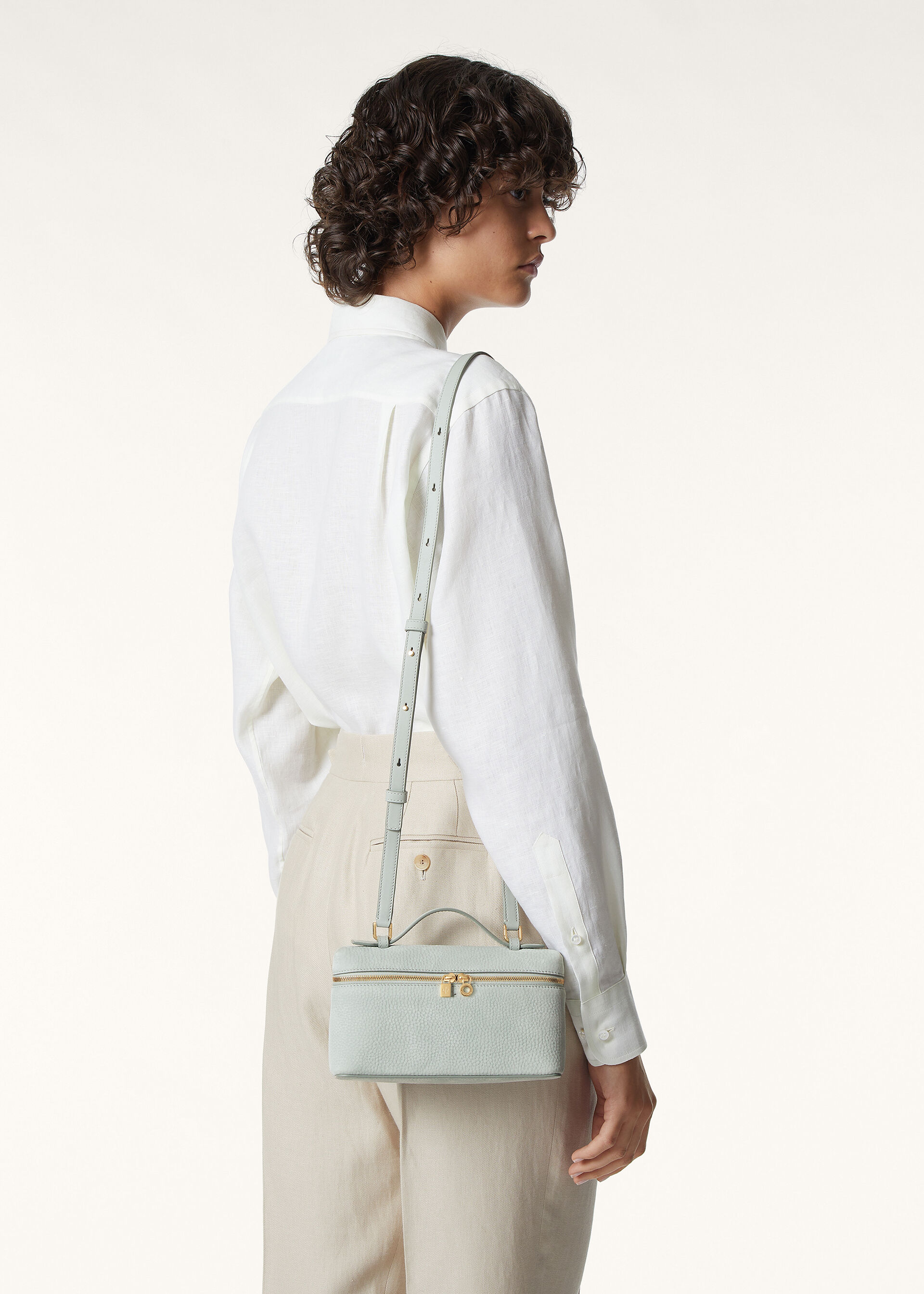 EXTRA POCKET L19 GRAINED NUBUCK/ROUNDED LEATHER