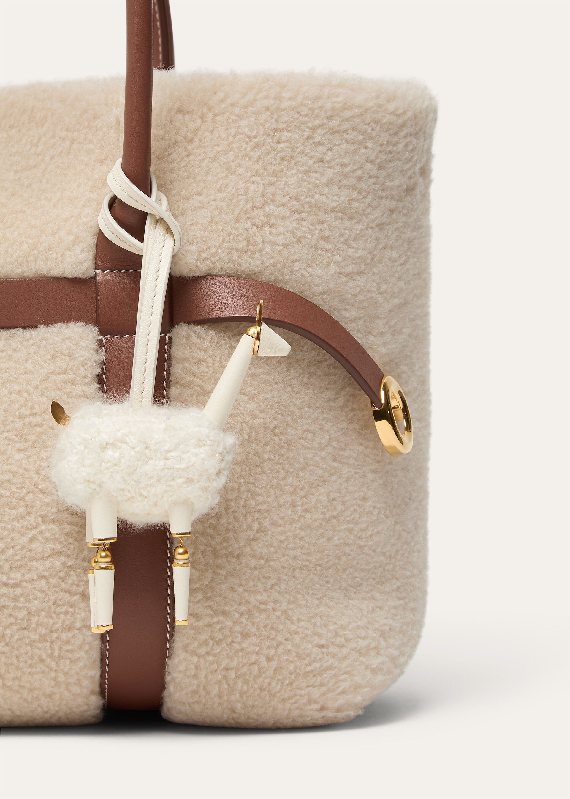 VICUNA CHARM CASHMERE/ROUNDED LEATHER