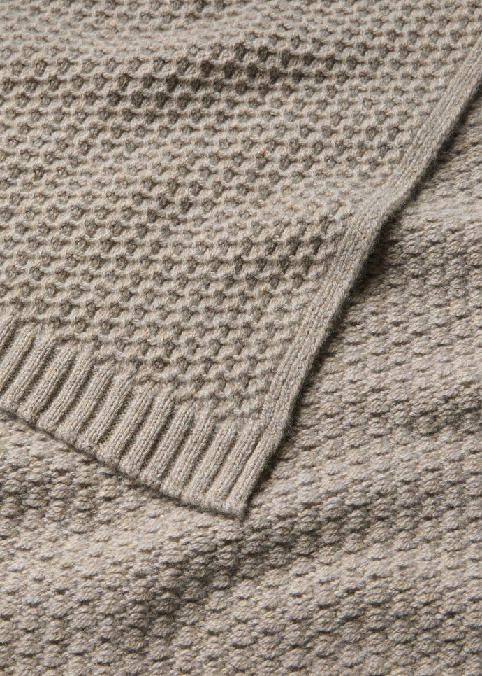 JUNGFRAU SCARF BABY CASH GG 5_FAP7194_J837_NR_4