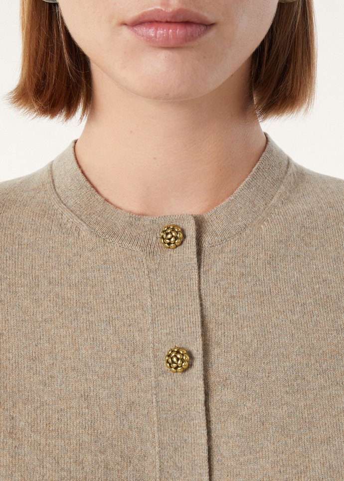 CLASSIC BABY CASH  CREWNECK CARDIGAN SWEATER GG 12_FAP8493_D0VB_2
