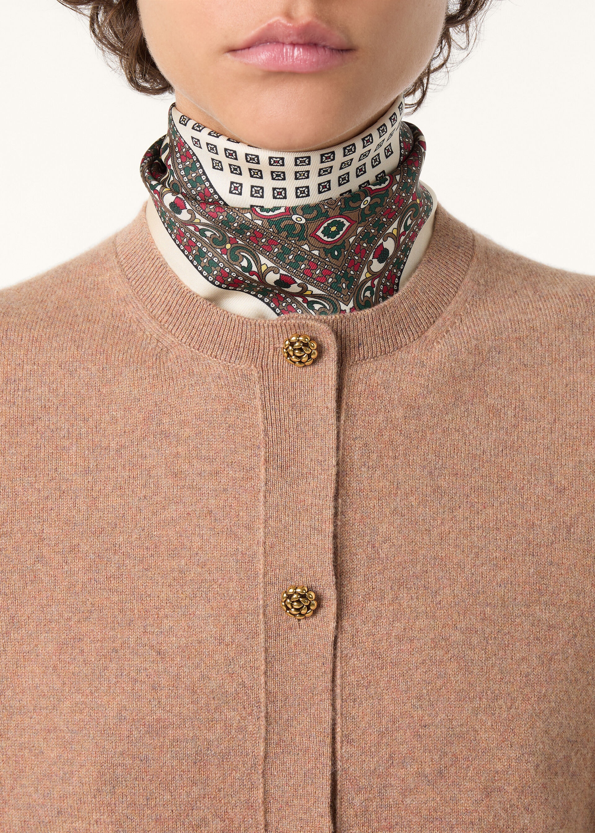 CLASSIC BABY CASH  CREWNECK CARDIGAN SWEATER GG 12